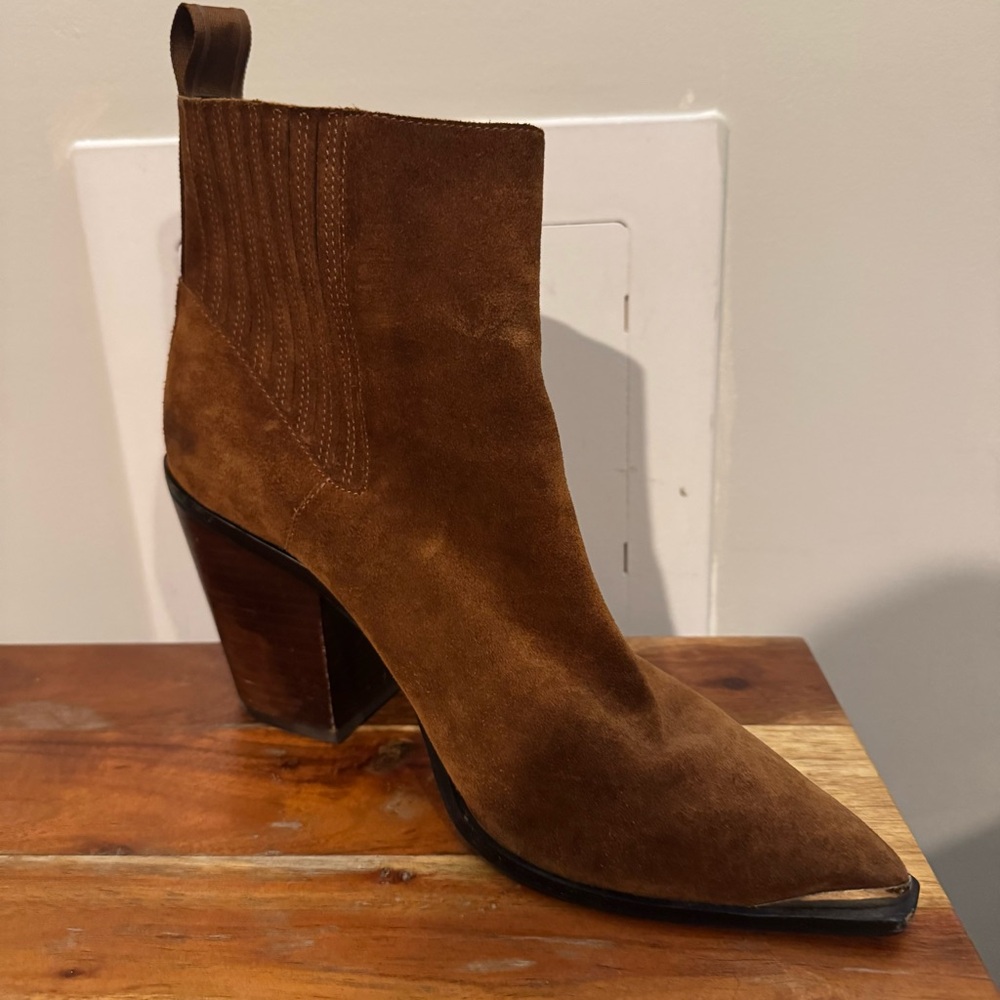 Kenneth Cole Tan Suede Heeled Boots - Picture 2 of 7